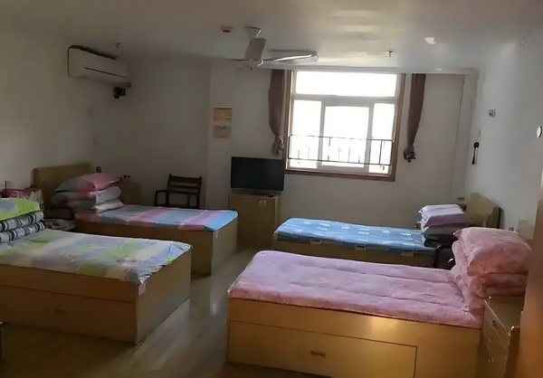 要出道了吗？！霍汶希女儿hanni杂志封面首秀